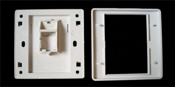 WALL plate SA s rámčekom pre 1keystone (80 x 80) 