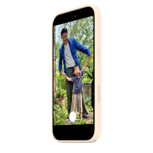iPhone 17 Silicone Case with MS – Vanilla / SK 