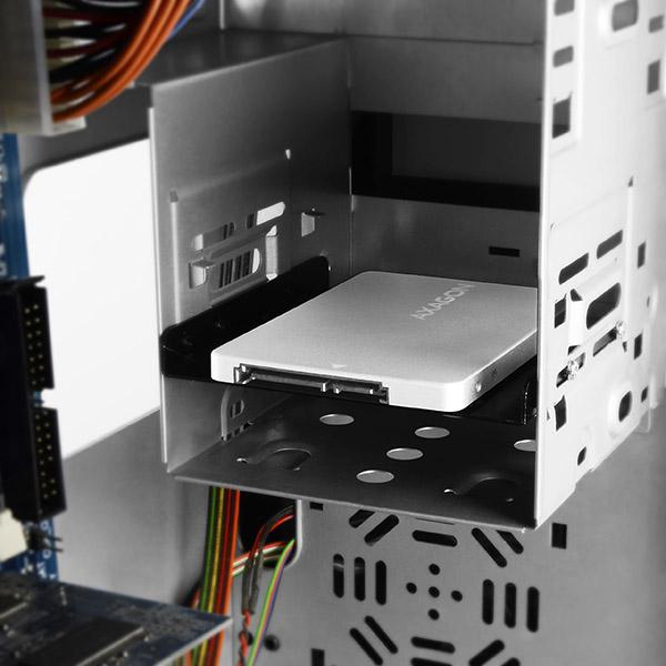 AXAGON RSS-M2SD, SATA - M.2 SATA SSD, interný 2.5" ALU box, strieborný 