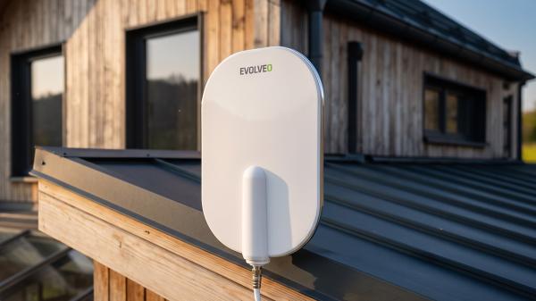EVOLVEO HDO 2, aktívna vonkajšia DVB-T2 anténa, filter LTE/ 4G/ 5G 