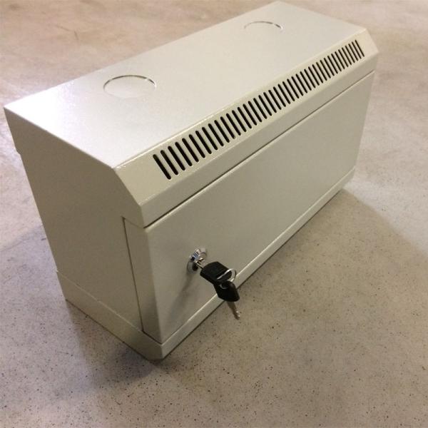 10" rack jednodielny 4U/ 140 DATACOM Šedý plech.dvere 