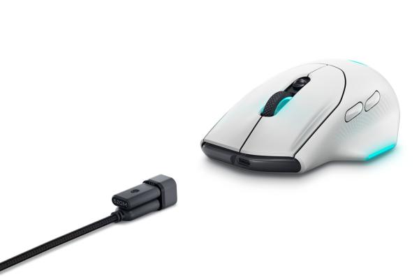 Dell Alienware 620M/ Herná/ Optická/ Pre pravákov/ 26 000 DPI/ Drôtová+bezdrôtová/ Biela 