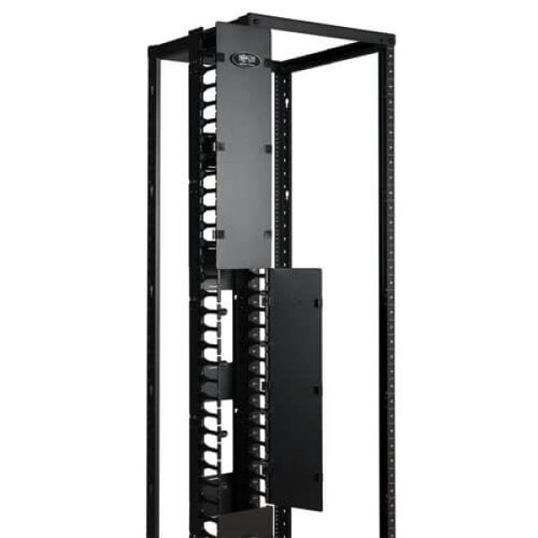 Tripplite Káblový manažér vert. SmartRack6"(15.24cm), káblový kanál s výrezmi pre káble a krytom 