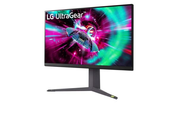 LG UltraGear/ 32GR93U-B/ 31, 5"/ IPS/ 4K UHD/ 144Hz/ 1ms/ Black/ 2R 