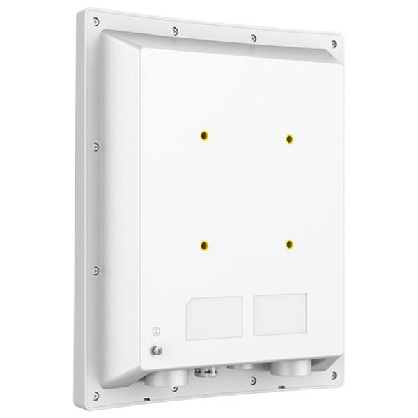 Grandstream GWN7660ELR vonkajší prístupový bod Wi-Fi 6, IP67, dosah 300 metrov, vstavaný controller 