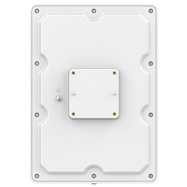 Grandstream GWN7710R vonkajšie L2 managed switch, 5xGbE, SFP, 4xPoE+, IP66 