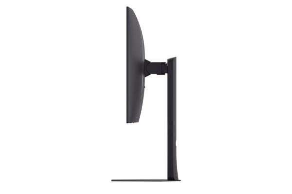 LG UltraGear/ 32GS95UV/ 32"/ OLED/ 4K UHD/ 240Hz/ 0, 03ms/ Black/ 2R 