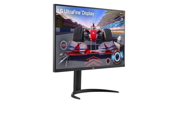 LG/ 32UR550K-B/ 31, 5"/ VA/ 4K UHD/ 60Hz/ 4ms/ Black/ 2R 