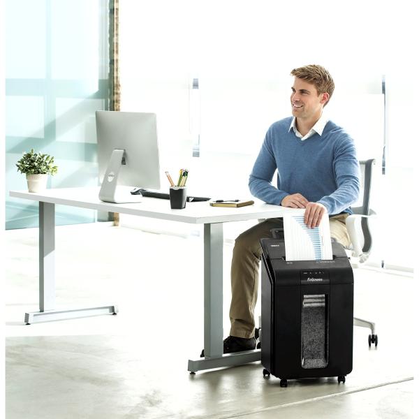 Fellowes Skartovač AutoMax 100 M 