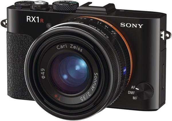 Sony DSC-RX1R, 24, 7 Mpix, 35mm full-frame