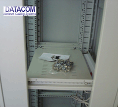Datacom 19" rack stoj. 42U/ 600x600 Rozoberateľný 