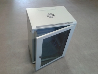 Datacom 19" rozvádzač jednodielny 12U/ hl.450mm 