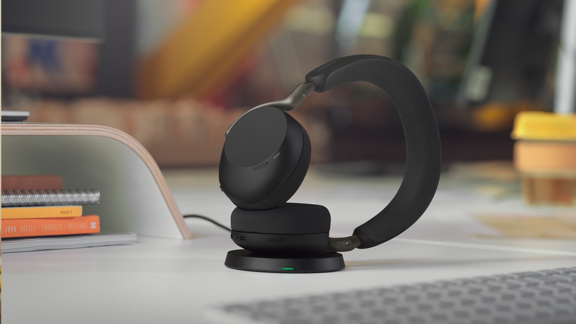 Jabra Evolve3 75, UC, Link390c, Black, WLC Chrg 