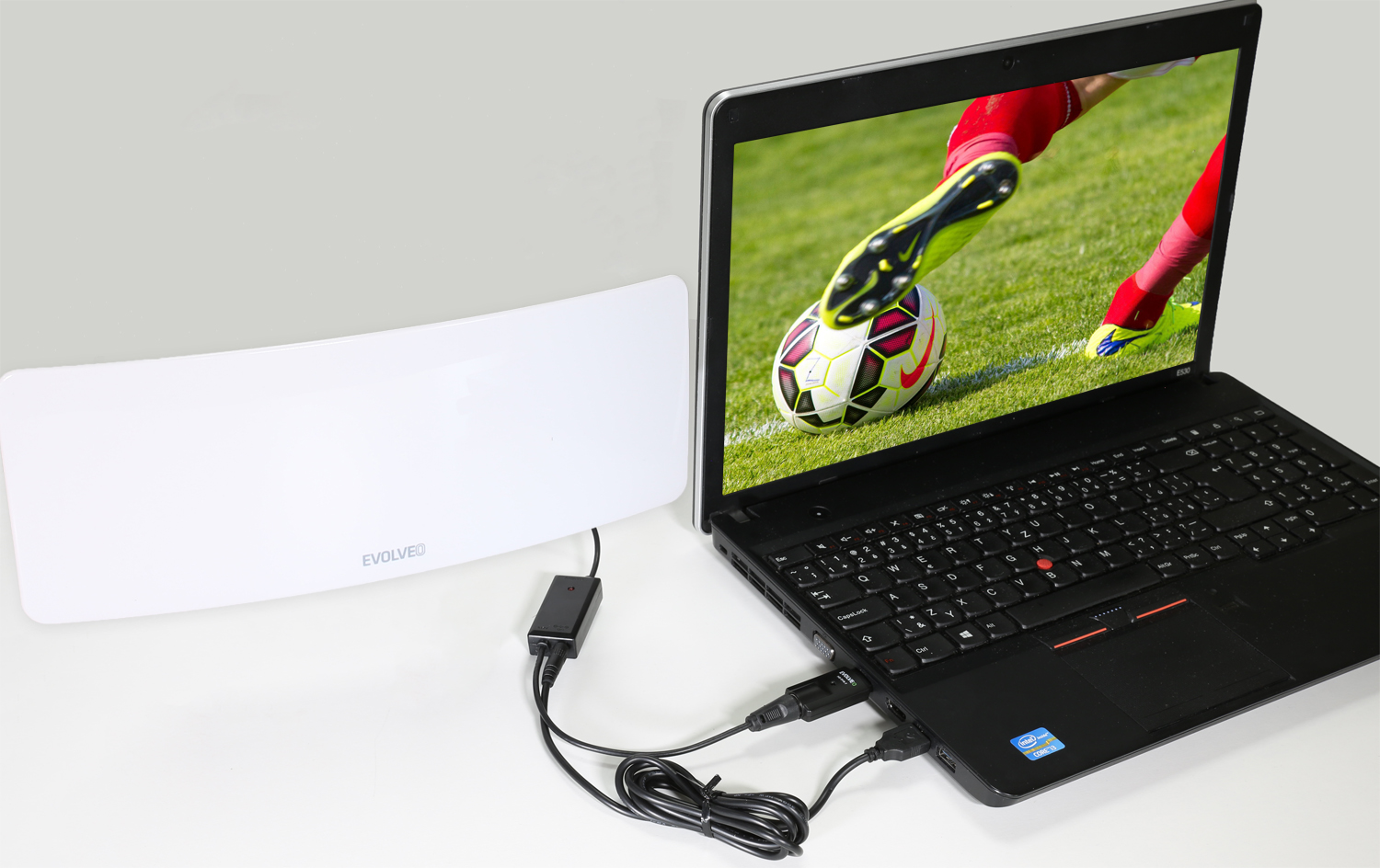 EVOLVEO Xany 1, 230/ 5V, aktívna izbová anténa DAB+/ DVB-T2, filter LTE, 4G, 5G 