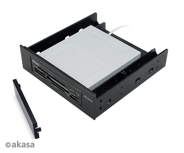 AKASA 3.5" SSD/ HDD adaptér s kabely 