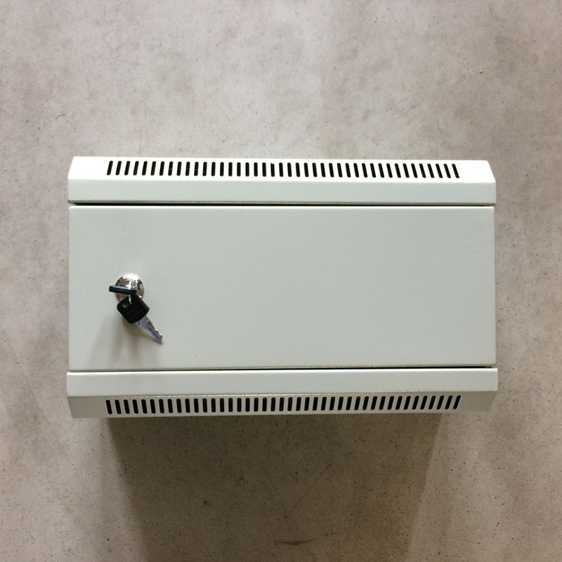 10" rack jednodielny 4U/ 140 DATACOM Šedý plech.dvere 