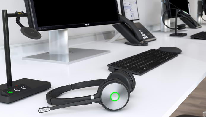 Yealink WH62 Dual DECT základňa s náhlavnou súpravou na obe uši 