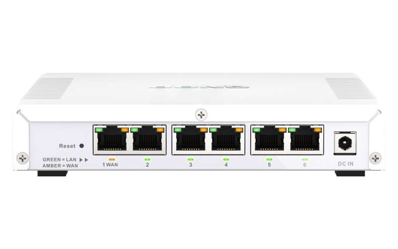 QNAP SD-WAN router QHora-321 (4jadrový procesor, 4GB DDR4 RAM, 6x 2, 5GbE) 