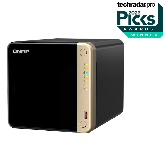 QNAP TS-464-8G (4core 2, 9GHz, 8GB RAM, 4xSATA, 2x M.2 NVMe slot, 1xPCIe, 1xHDMI 4K, 2x2, 5GbE, 4xUSB) 