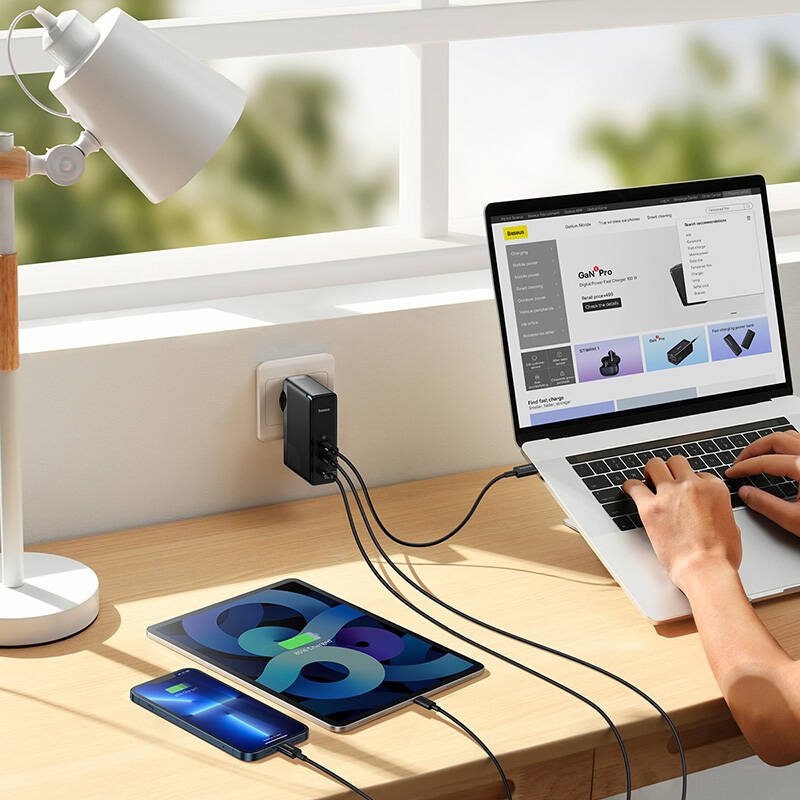 Baseus CCGP100201 GaN5 Pro Fast Nabíjačka USB + 2xUSB-C 140W Black 