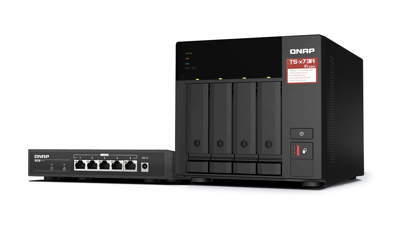 QNAP TS-473A-SW5T (TS-473A-8G + QSW-1105-5T)