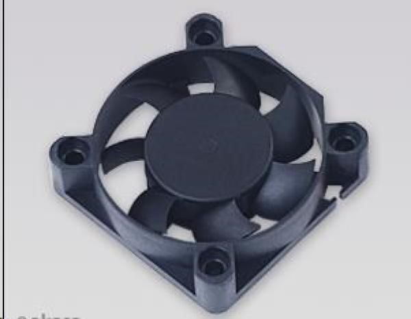 Ventilátor AKASA 4cm čierny Ventilátor,  40x40x10mm,  puzdrové ložisko,  24.87 dBA,  3 kolíky