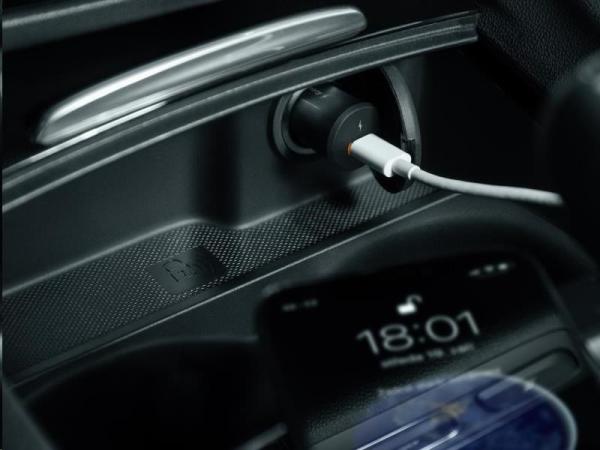 Autonabíjačka AVACOM CarPRO s dodávkou energie2