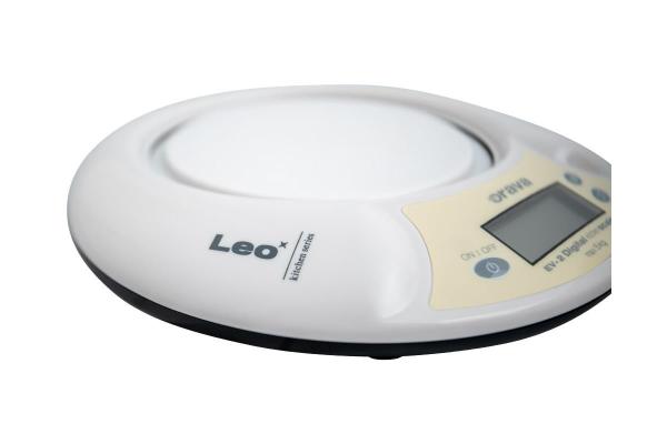 Orava EV-2 digitální kuchyňská váha, LCD displej, přesnost 1 g, s miskou, automatické vypnutí1