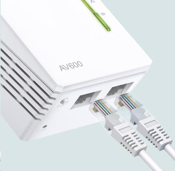 TP-Link TL-WPA4220 WiFi4 powerline adaptér repeater (N300,  AV600, 2x100Mb/ s, HomePlug AV2)4