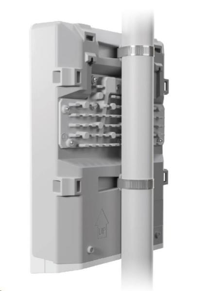 MikroTik Cloud Router Switch CRS318-16P-2S+OUT,  800MHz CPU,  256MB,  16x10/ 100/ 1000 (PoE-out), 2xSFP+,  vrátane.L5,  vonkajš1