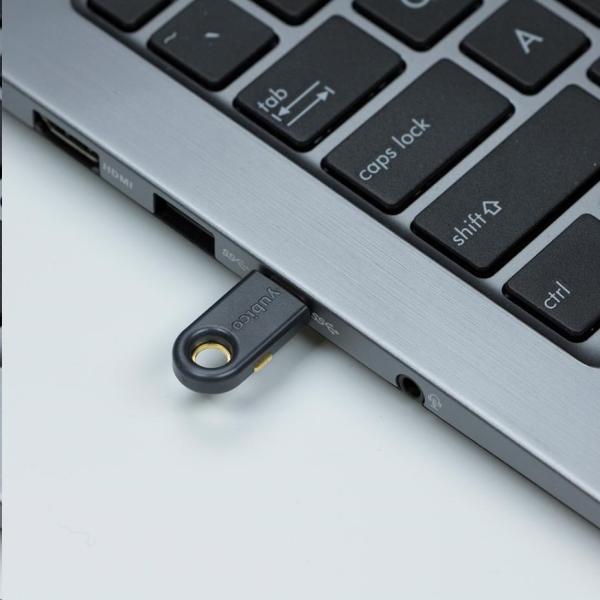 YubiKey 5C - USB-C, kľúč/token s viacfaktorovým overovaním, podporou OpenPGP a čipovej karty (2FA)2