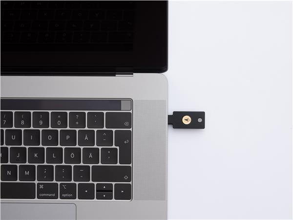 YubiKey 5C NFC - USB-C, kľúč/token s viacfaktorovým overovaním (NFC), podporou OpenPGP a čipových kariet (2FA)5