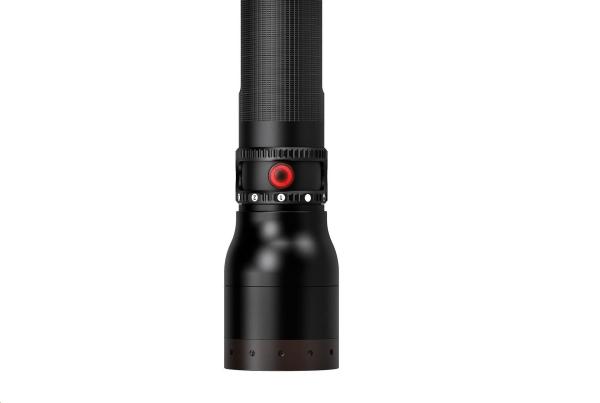 Ledlenser P17R CORE ruční svítilna0