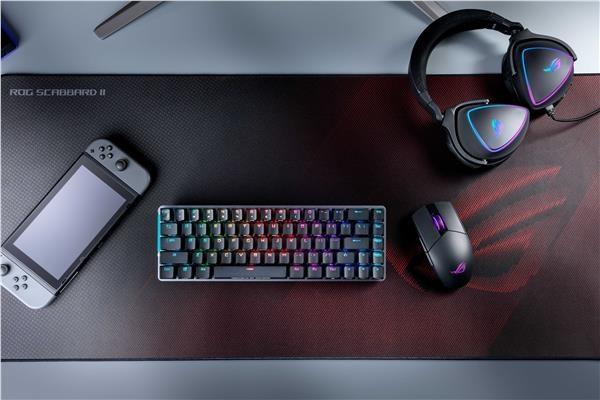 Podložka pod myš ASUS ROG SCABBARD II (NC08),  900x400x3mm,  textilná7