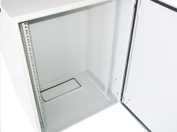 XtendLan 19" venkovní vodotěsný rozvaděč 17U 600x450,  krytí IP55,  nosnost 65kg,  3-bodový zámek,  šedý2