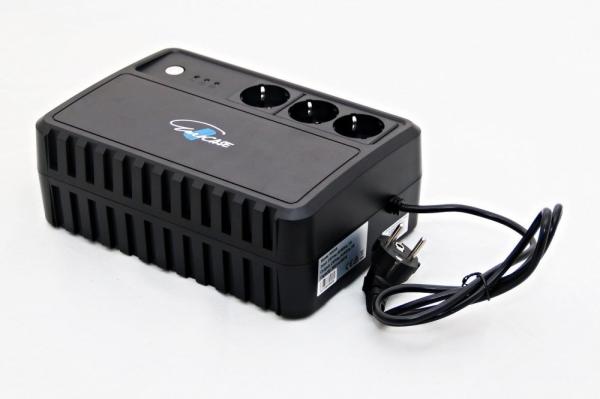EUROCASE UPS EA200PRO+ 600VA s čistou sínusovou vlnou (3x zásuvka)1