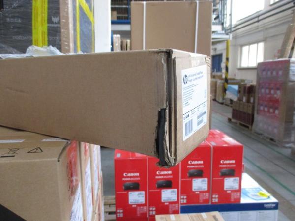 Univerzálny natieraný papier HP,  124 mikrónov (4.9 mil) - 90 g/ m2 (24 lbs) - 1524 mm x 45.7 m,  Q1408B - pokryté2