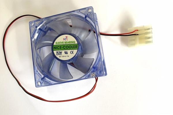 EUROCASE ventilátor 80mm,  12V/ 0, 17A,  prosvětlený modrý (molex)1