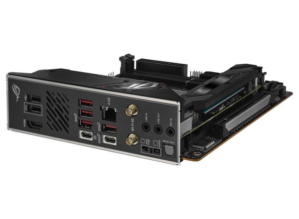 ASUS MB Sc AM5 ROG STRIX B650E-I GAMING WIFI,  AMD B650,  2xDDR5,  1xHDMI,  WI-FI,  mini-ITX4