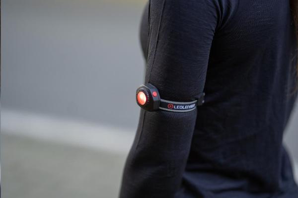 LEDLENSER CU2R - doplňkové signalizační světlo1