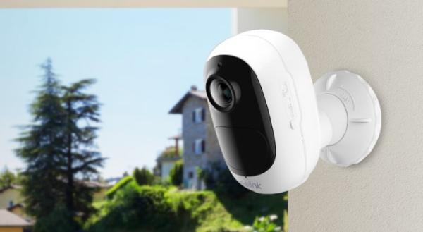 Bezpečnostná kamera REOLINK E1 Outdoor s nočným videním0