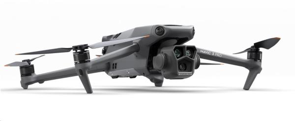 DJI Mavic 3 Pro Fly More Combo (DJI RC)5