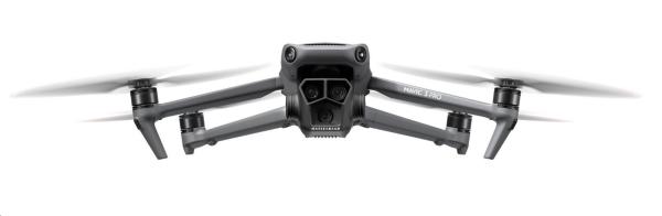 DJI Mavic 3 Pro Fly More Combo (DJI RC Pro)1