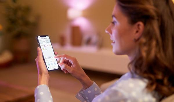 PHILIPS WiZ Dimmable 60W E27 A60 - stmívatelná žárovka3