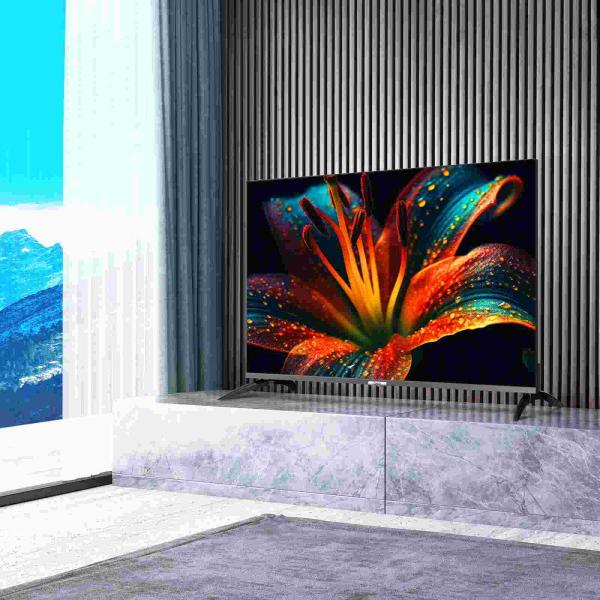 CHiQ U43QM8E TV 43",  QLED,  Google TV,  Frameless,  Dolby Audio,  dbx-tv,  nový design podstavce7