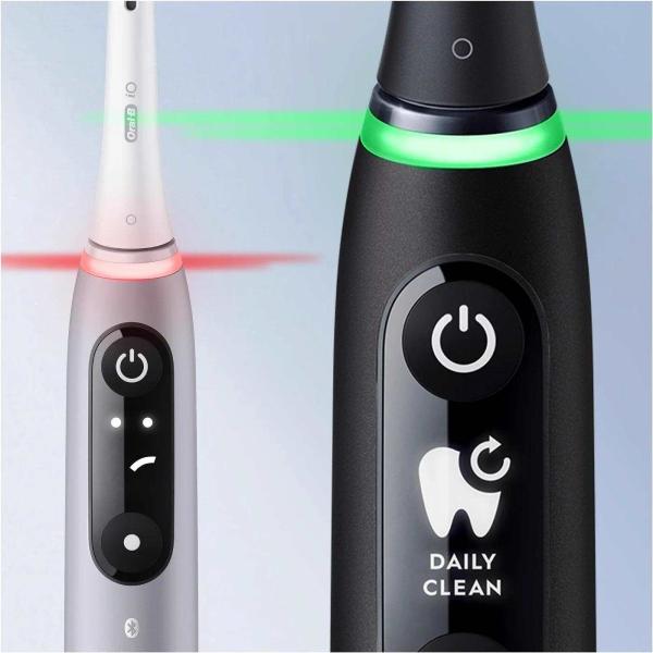 Oral-B iO6 elektrický zubní kartáček,  magnetický,  5 režimů,  displej,  umělá inteligence,  časovač,  černý1