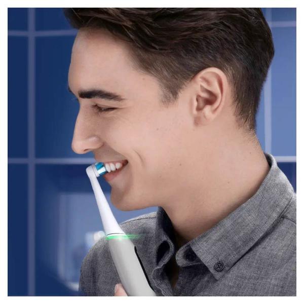 Oral-B iO Series 6 Grey Opal elektrický zubní kartáček,  magnetický,  5 režimů,  tlakový senzor,  AI,  pouzdro3