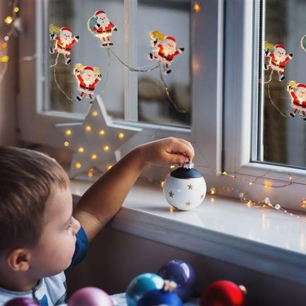 Solight LED okenná reťaz - Santa, 6x LED, prísavná, 120cm, 2x AA8