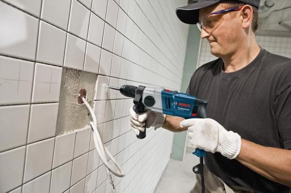 Bosch GSB 18-2 RE příklepová vrtačka,  800 W,  zeď 18 /  14 mm,  dřevo 35 /  22 mm3