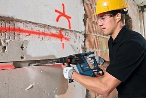 Bosch GBH 18V-26F,  akumulátorové vrtací kladivo s SDS plus0